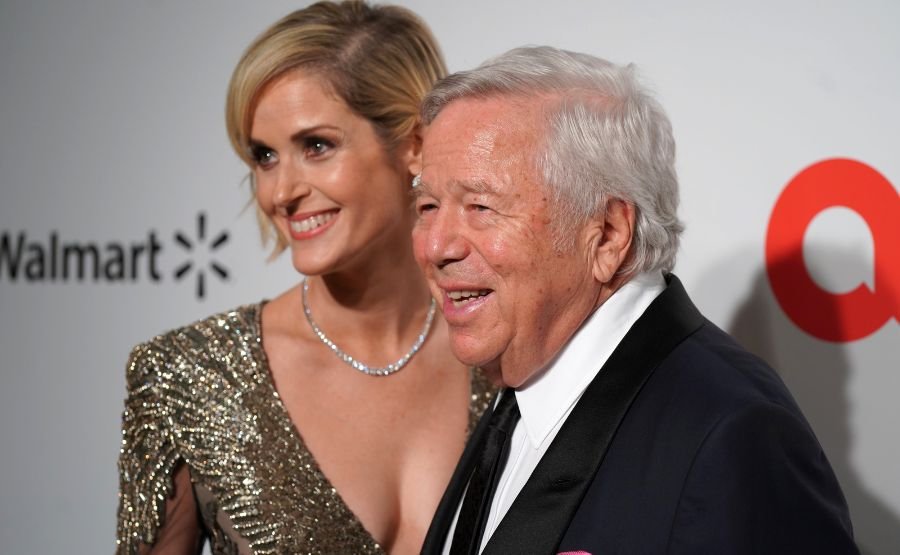 Who Is Dana Blumberg? Meet Robert Kraft’s Wife & Glaucoma Specialist